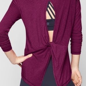 Athleta Essence Top, Exotic Fuschia, M